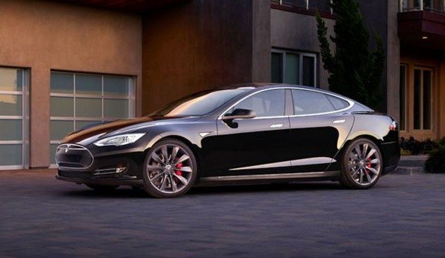 Tesla S