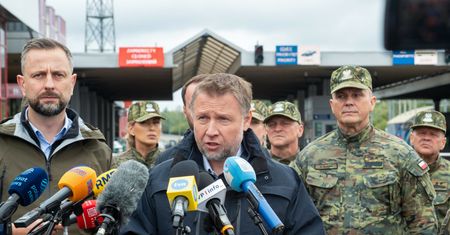 Szef MSWiA: Polska przygotowuje się na scenariusze pesymistyczne
