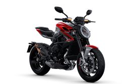 Nowe MV Agusta Brutale 800 i Dragster 800 pokazane. Mają teraz więcej elektroniki