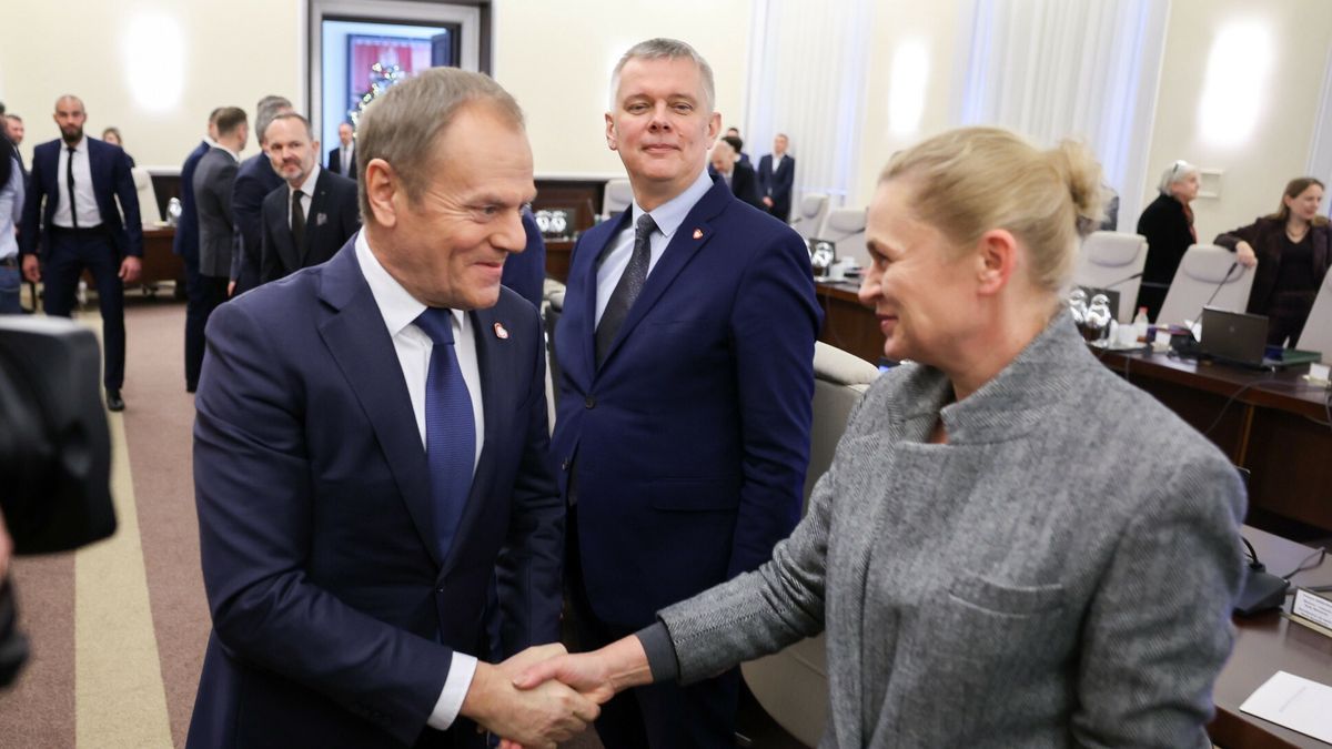 Premier Donald Tusk i minister edukacji Barbara Nowacka