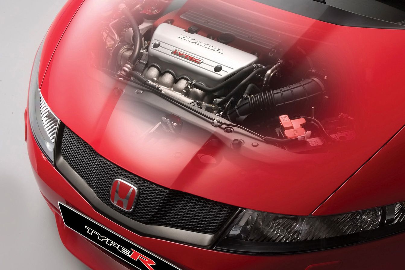 Motor K20Z4 nie wniósł wiele w nowym modelu, ale obroty poszybowały jeszcze wyżej.