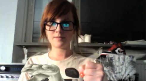 Zagraj w “papier, nożyczki, kamień” ze swoją koszulką! [wideo] 1