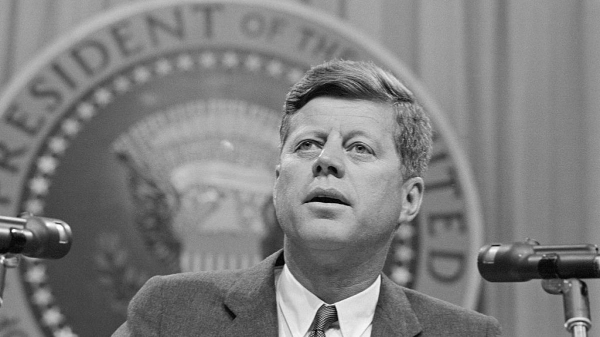 Ożyły teorie spiskowe dotyczące śmierci prezydenta USA