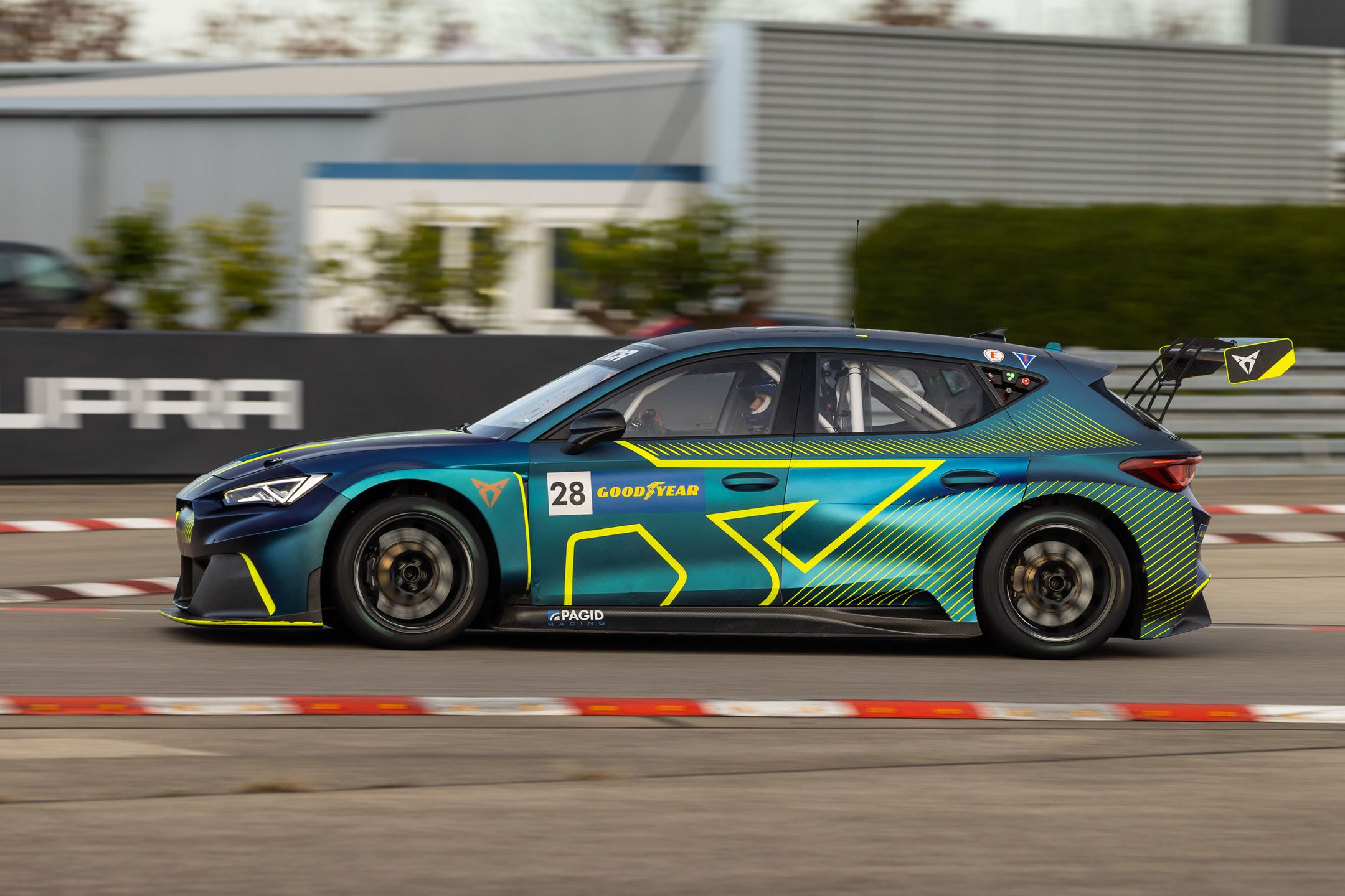 Cupra e-Racer