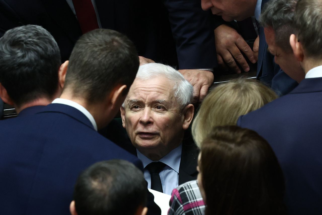 Jasny sygnał dla Kaczyńskiego. Jest nowy sondaż