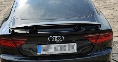 Warszawa. Przywłaszczył auto warte 300 tys. zł. Miejsce, gdzie trzymał pojazd zaskakuje