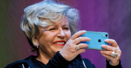 Krystyna Janda ma dwóch dorosłych synów. Zdobyli SOLIDNE wykształcenie i poszli własnymi drogami: "Nie kwestionuję ich wyborów"