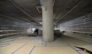 Warszawa. Rekonesans po budowie stacji metra. C20 Kondratowicza zaprasza