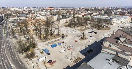 Plac Litewski w Lublinie. Przebudowa na ostatniej prostej [DUŻE ZDJĘCIA]
