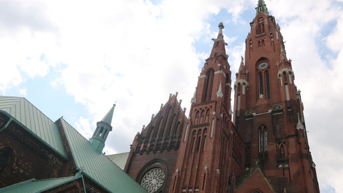 Dąbrowa Górnicza, Parafia pw. NMP Anielskiej 