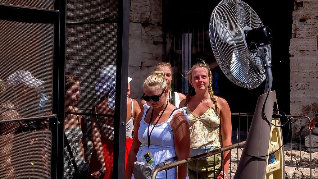 Włosi walczą z wysokimi temperaturami