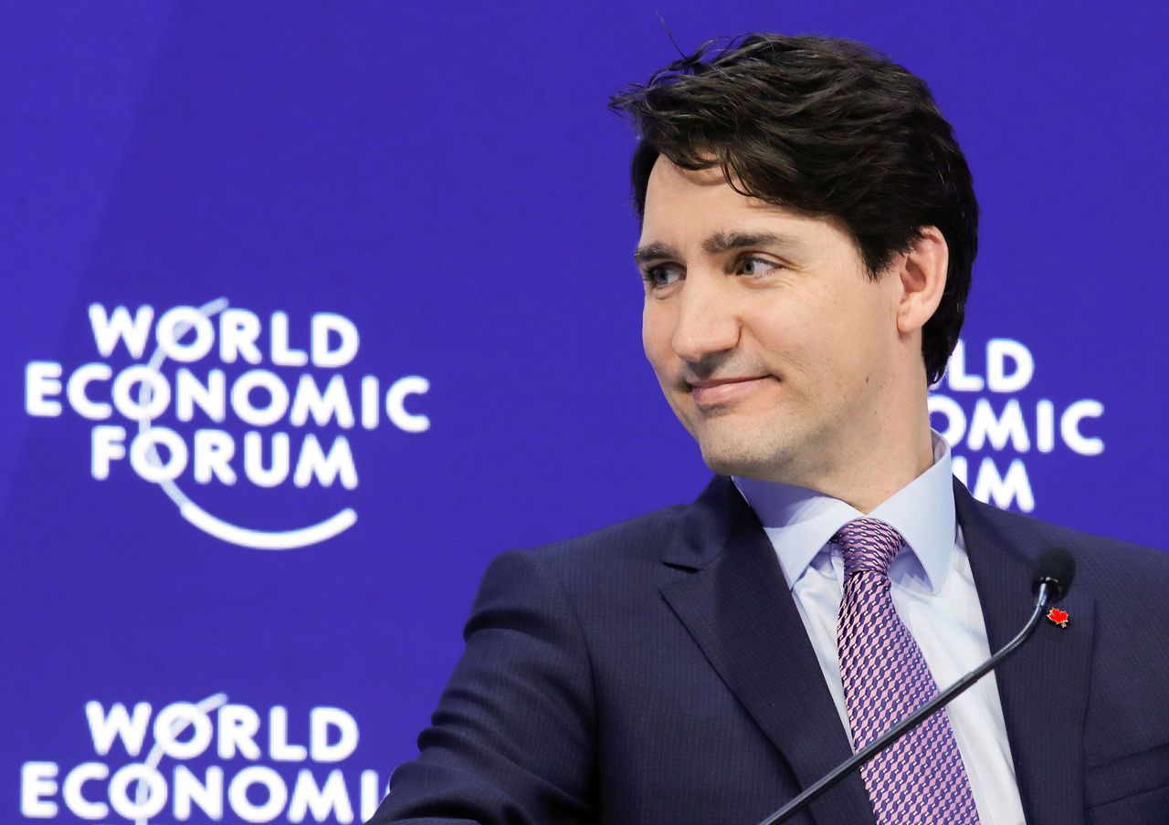 W Davos trudno było się skupić na słowach Trudeau. Wszystko przez skarpetki