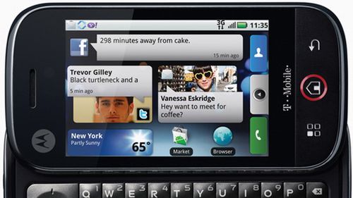 Motorola rezygnuje z Motoblur - przez fanów z Facebooka 1