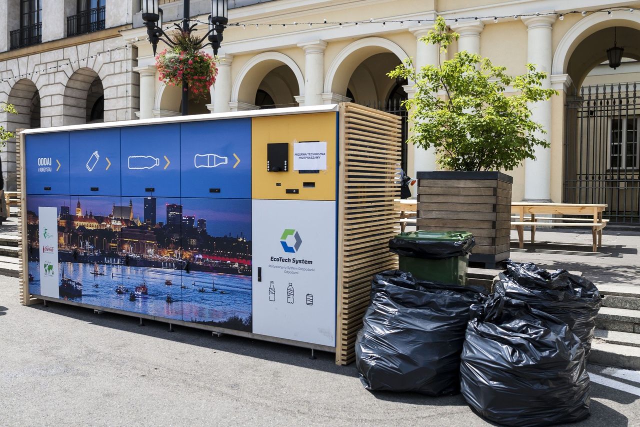 Wielkie zagraniczne firmy omijają system kaucyjny, choć usta mają pełne frazesów