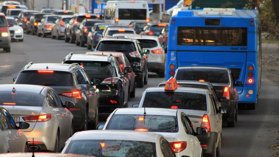 Kraksa na autostradzie A4. Olbrzymie korki po wypadku