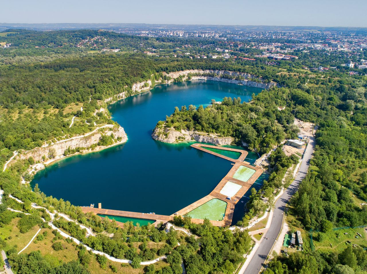 Atrakcją Parku Zakrzówek będą m.in. pływające baseny