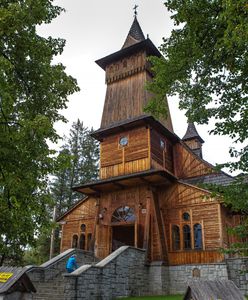 Koronawirus w Polsce. Kwarantanna w Kościelisku. Sanepid w Zakopanem szuka wiernych