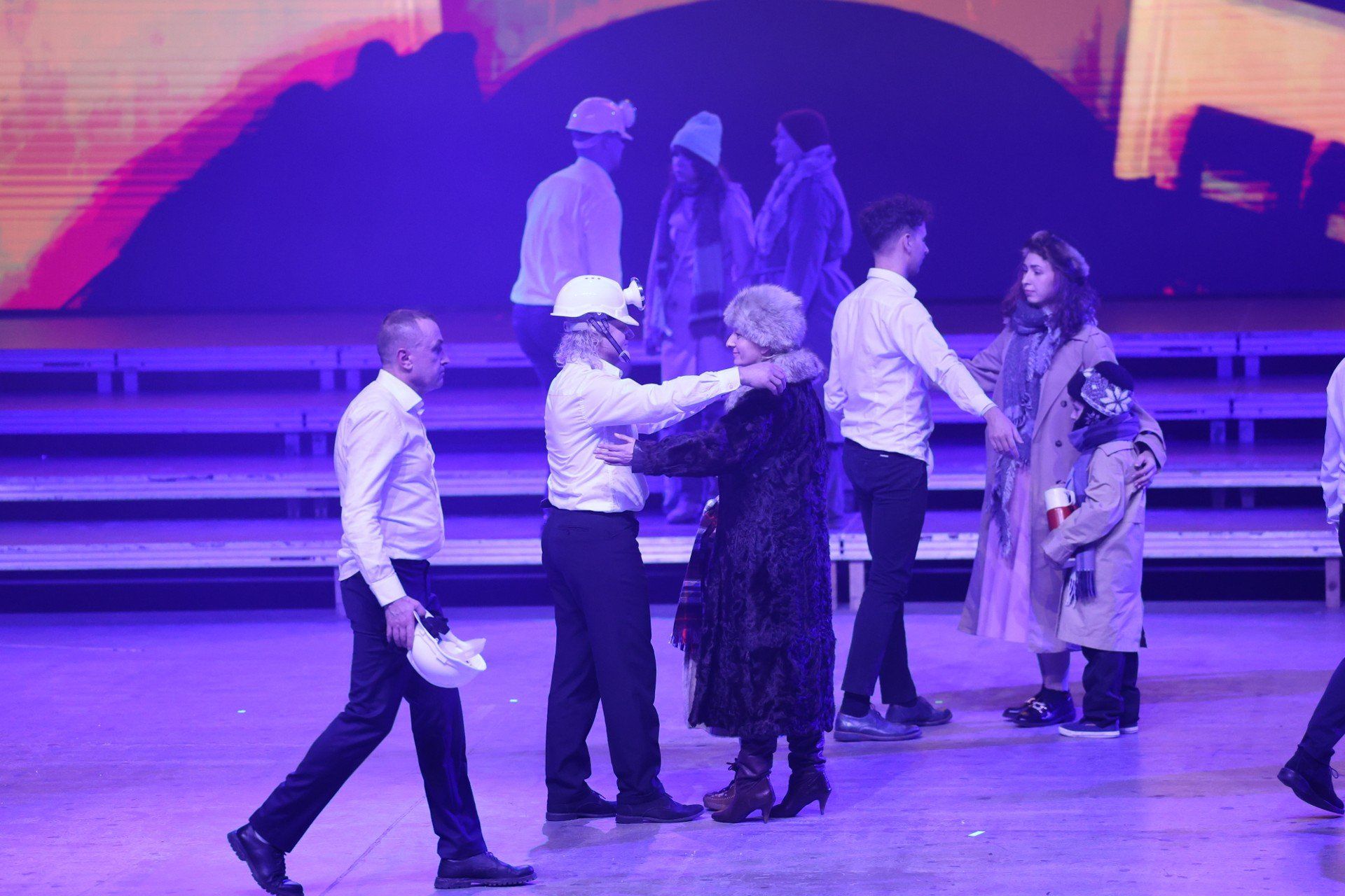 Światło i geometria zdominowały Spodek w Katowicach