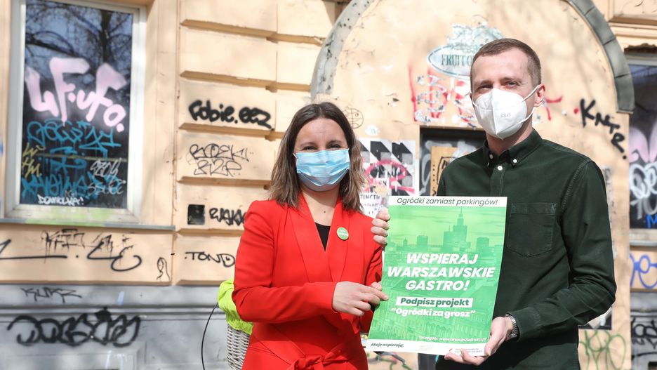 Warszawa. Partia Zieloni chce wesprzeć gastronomię