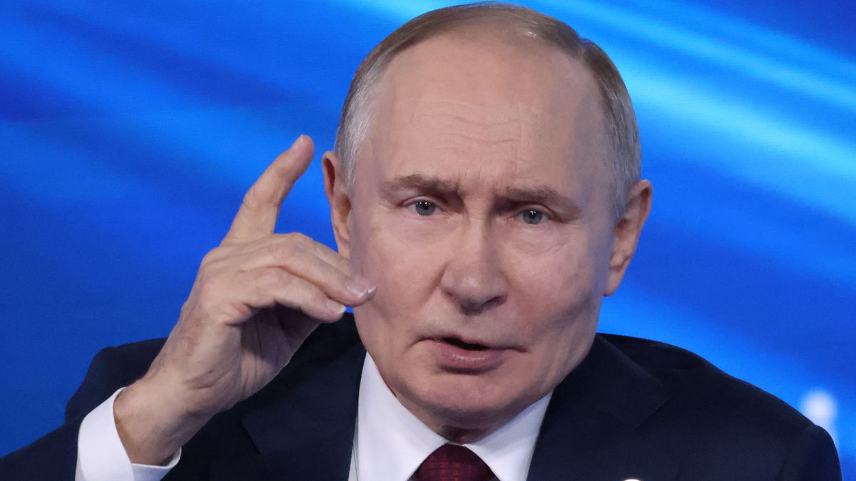 SOCHI, RUSSIA - OCTOBER 2: (RUSSIA OUT) Russian President Vladimir Putin speaks during an annual plenary session of the Valdai Discussion Club, on October 2, 2025 in Sochi, Russia. The Valdai Discussion Club is a Moscow-based think thank bringing together Russian and Foreign pro-Kremlin political scientists and thinkers each year. It is named after Lake Vladai where the first conference was held in 2004. (Photo by Contributor/Getty Images)