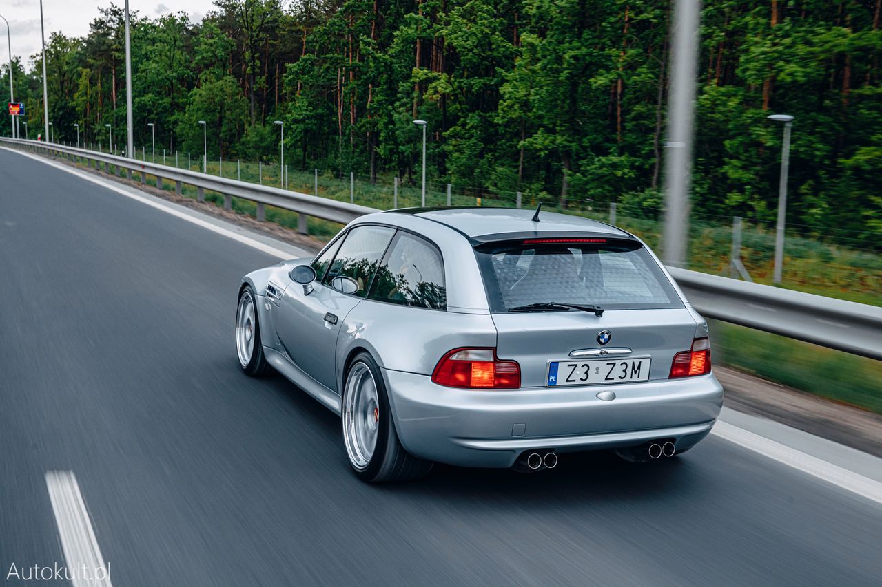 BMW Z3 Coupe wyposażano wyłącznie w sześciocylindrowe silniki, a dodatkowy kuper, jako jeden z nielicznych modeli BMW, pozbawiony był charakterystycznego Hofmeister-Knick