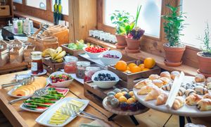 Tych owoców nie bierz z hotelowego bufetu. Mogą wywołać problemy żołądkowe