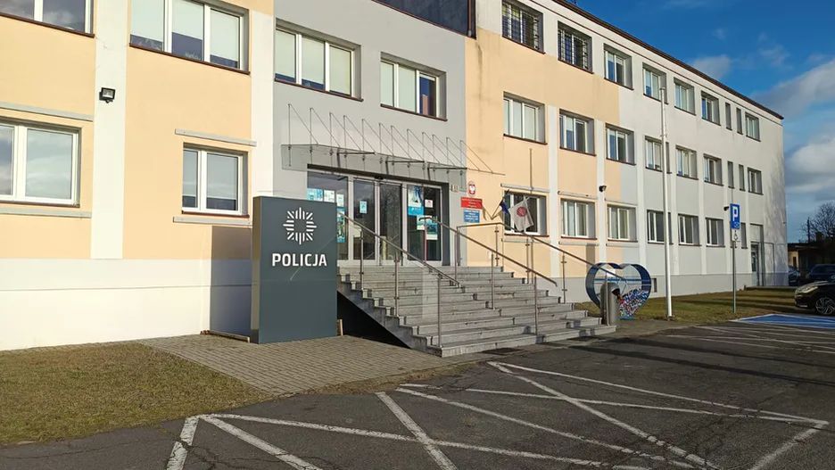 policja, nożownik, wągrowiec