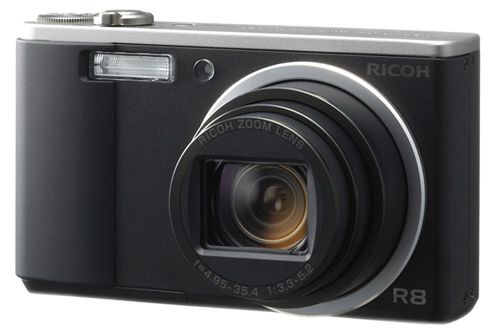 Ricoh Caplio R8