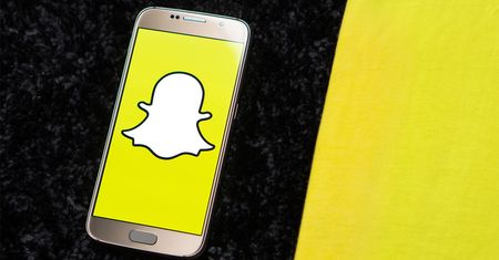 Twórcy Snapchata nie wiedzą co dalej, więc będą kręcić seriale