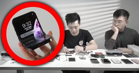 Dwóch Chińczyków zbudowało składanego iPhone'a! Działa i wygląda obłędnie