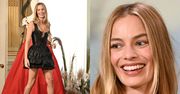 Margot Robbie eksponuje nogi do nieba w skórzanej mini. Promowanie "Wichrowych Wzgórz" trwa w najlepsze? (ZDJĘCIA)