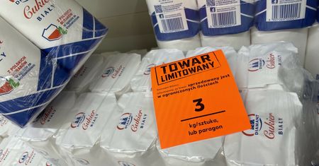 Cukru brakuje w całym kraju. Polacy obawiają się, że będzie jeszcze droższy