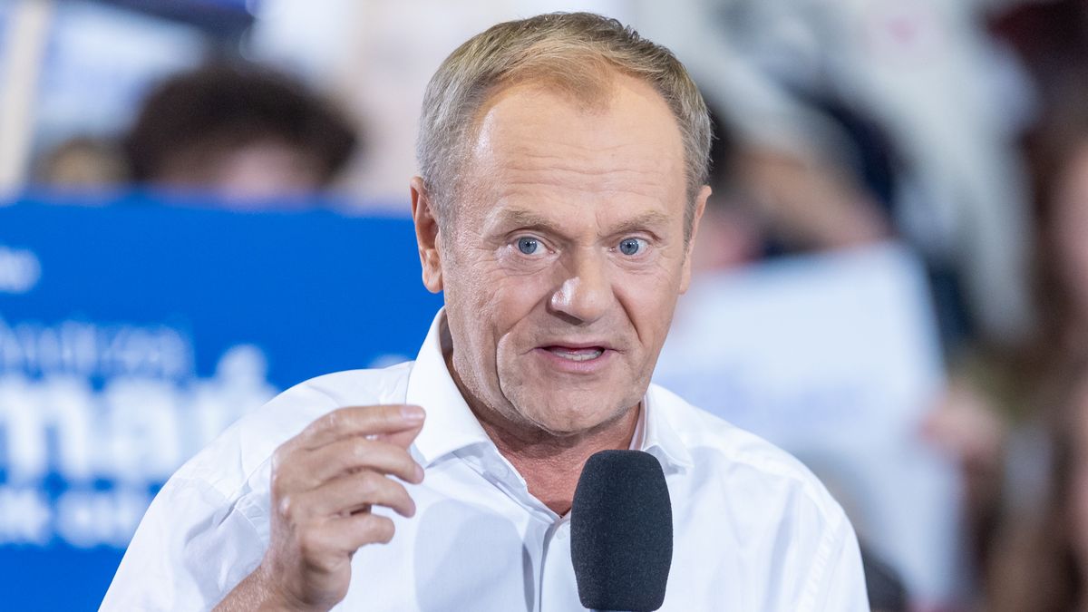 Donald Tusk during election rally before parliamentary election in Poland, Pruszkow, Poland on October 13, 2023 (Photo by Foto Olimpik/NurPhoto via Getty Images)