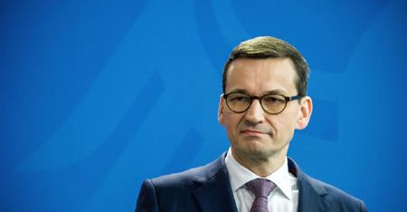 Godzina policyjna w sylwestra? Jasny komunikat Morawieckiego!