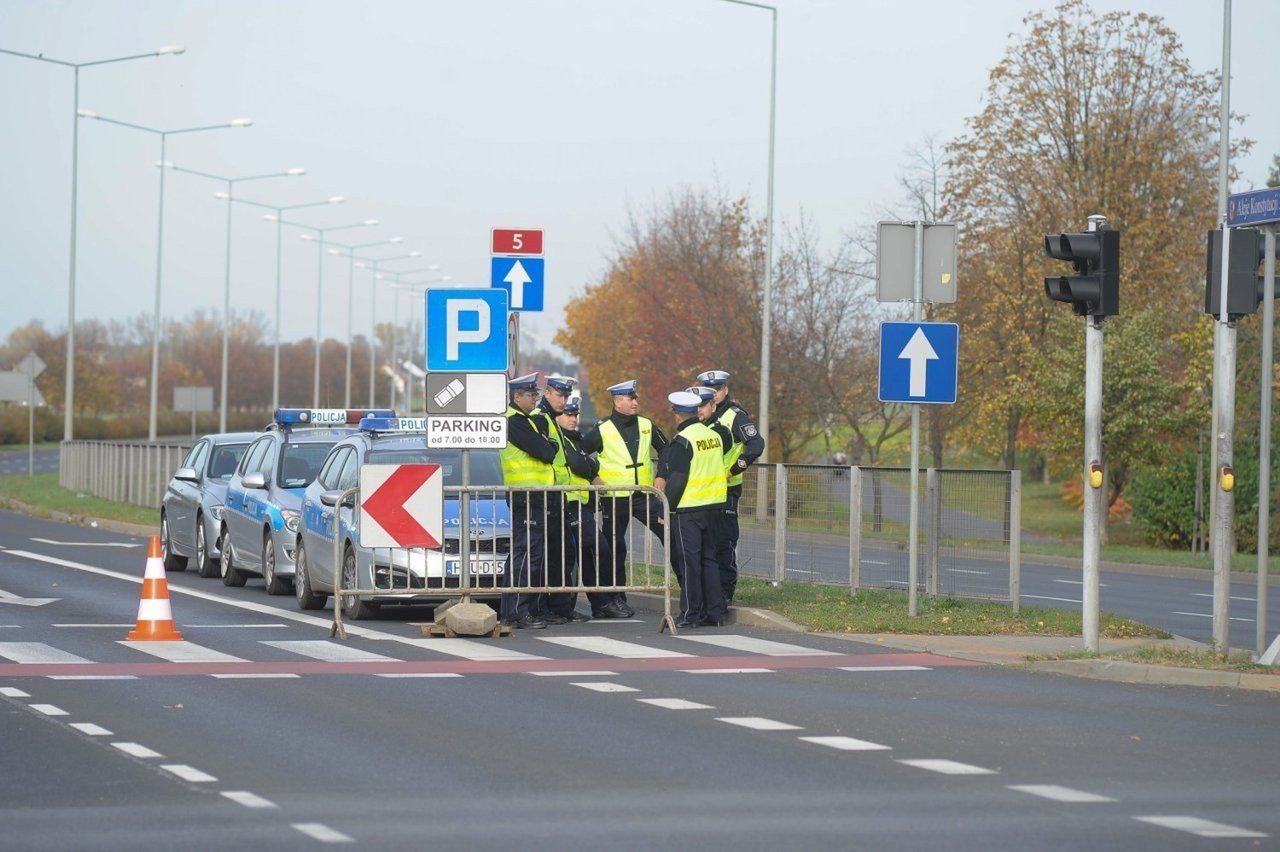 Dodatkowe parkingi i darmowe autobusy 1 listopada w Lesznie