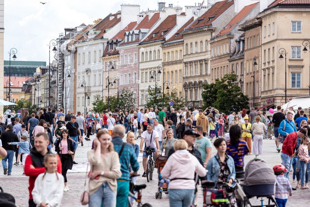 W Warszawie zaroi się od turystów 