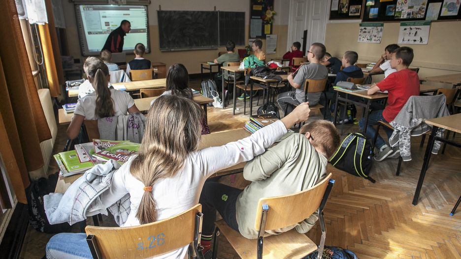 Powrót do szkoły. Są wytyczne MEN i GIS