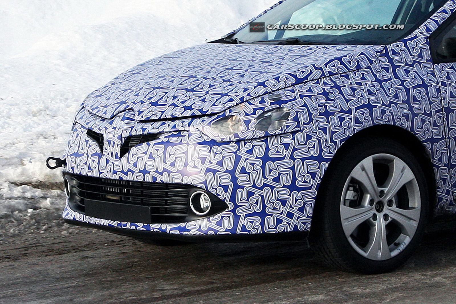 Renault Clio (2013) (źródło: Carscoop)