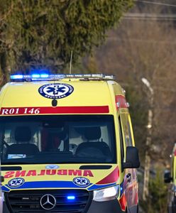 Wypadek busa przewożącego dzieci. Pięć osób rannych