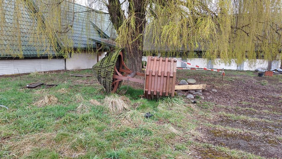 Zwłoki znaleziono na terenie starej owczarni we wsi Bielowicko