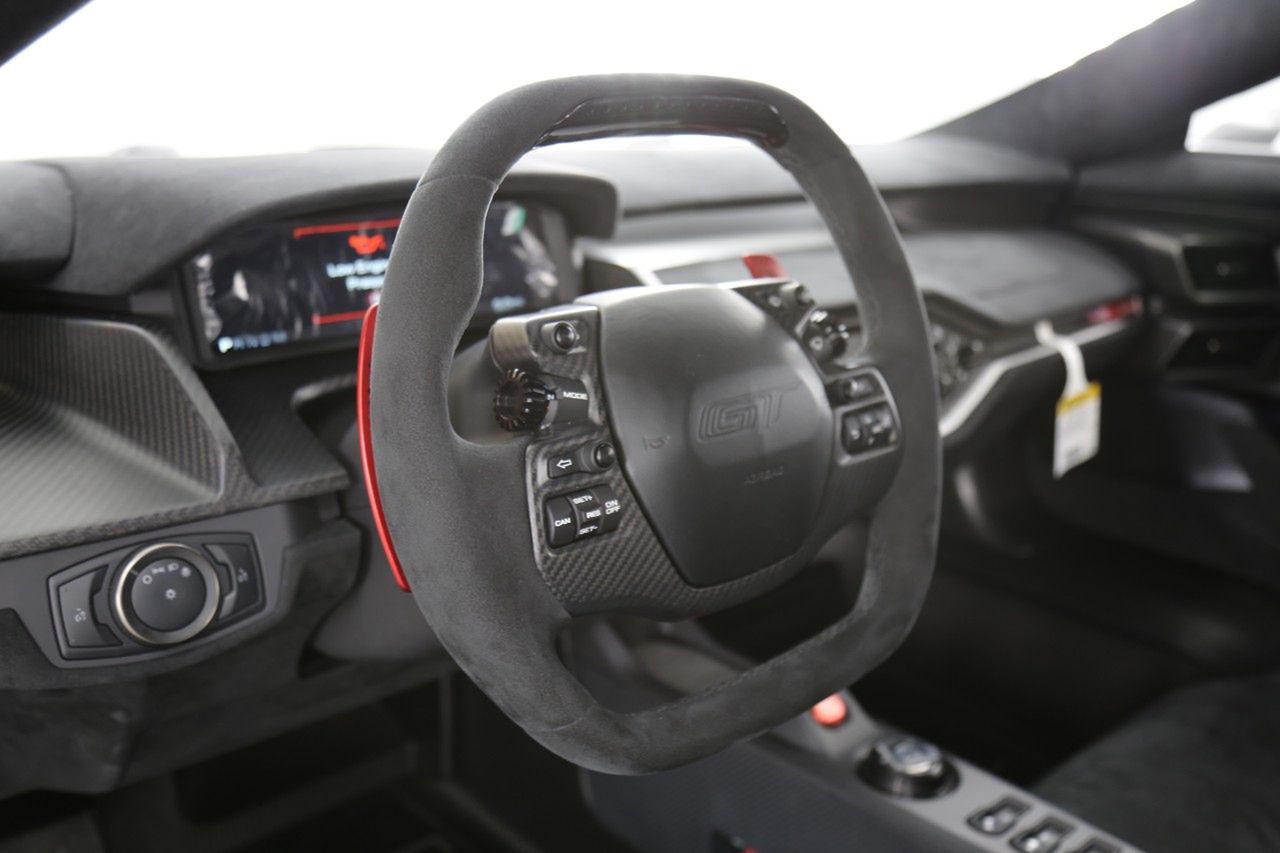 Kierownica Forda GT została wykonana w technologii druku 3D.