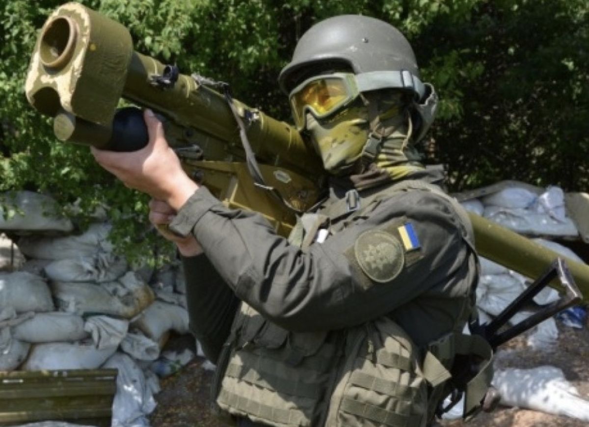 Poborowy z ukraińskiej armii okazał się wyborowym strzelcem, sprawnie posługującym się rosyjską bronią z czasów ZSRR