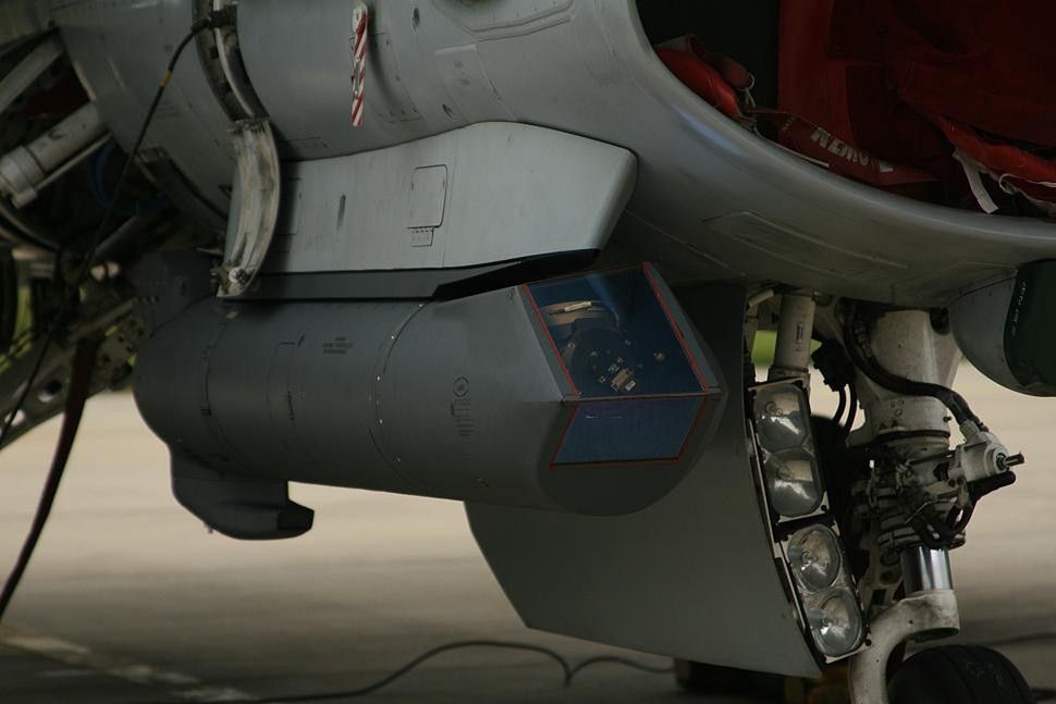 Dostrzegli nową broń Ukraińców. Podwieszona pod F-16