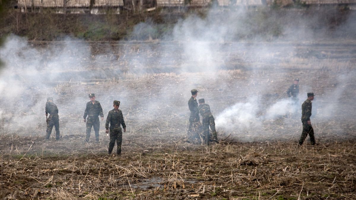 Północnokoreańscy żołnierze zniknęłi z frontu