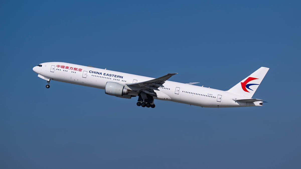 Najdłuższy lot pasażerski na świecie trwa 25 godzin 