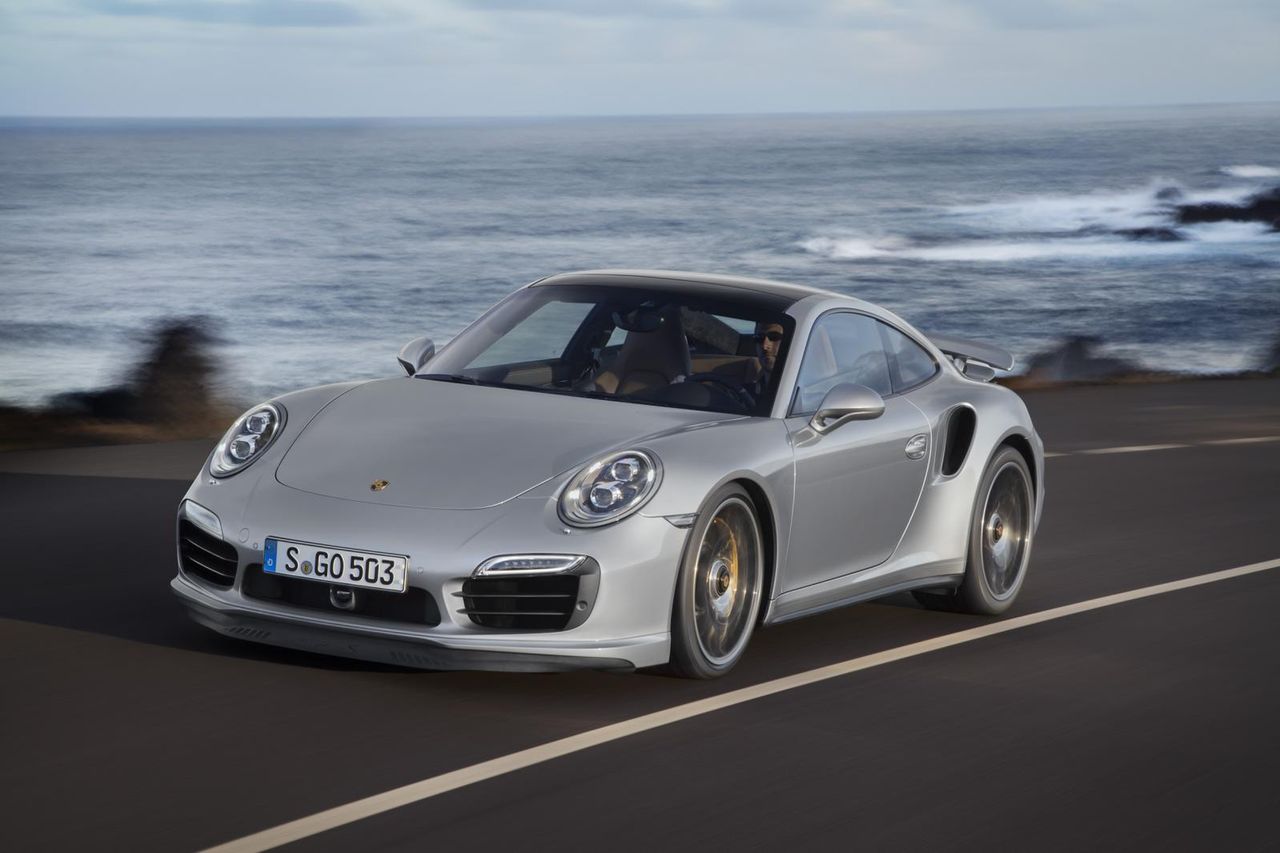 Nowe Porsche 911 Turbo i Turbo S zaprezentowane! [wideo]