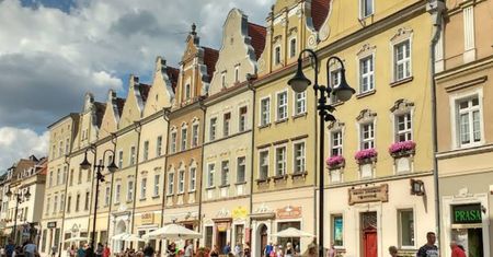 Pogoda w Opolu. Prognoza na niedzielę 23 listopada. Mróz i przelotny śnieg, po południu możliwe mgły