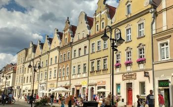 Pogoda w Opolu. Prognoza na niedzielę 23 listopada. Mróz i przelotny śnieg, po południu możliwe mgły