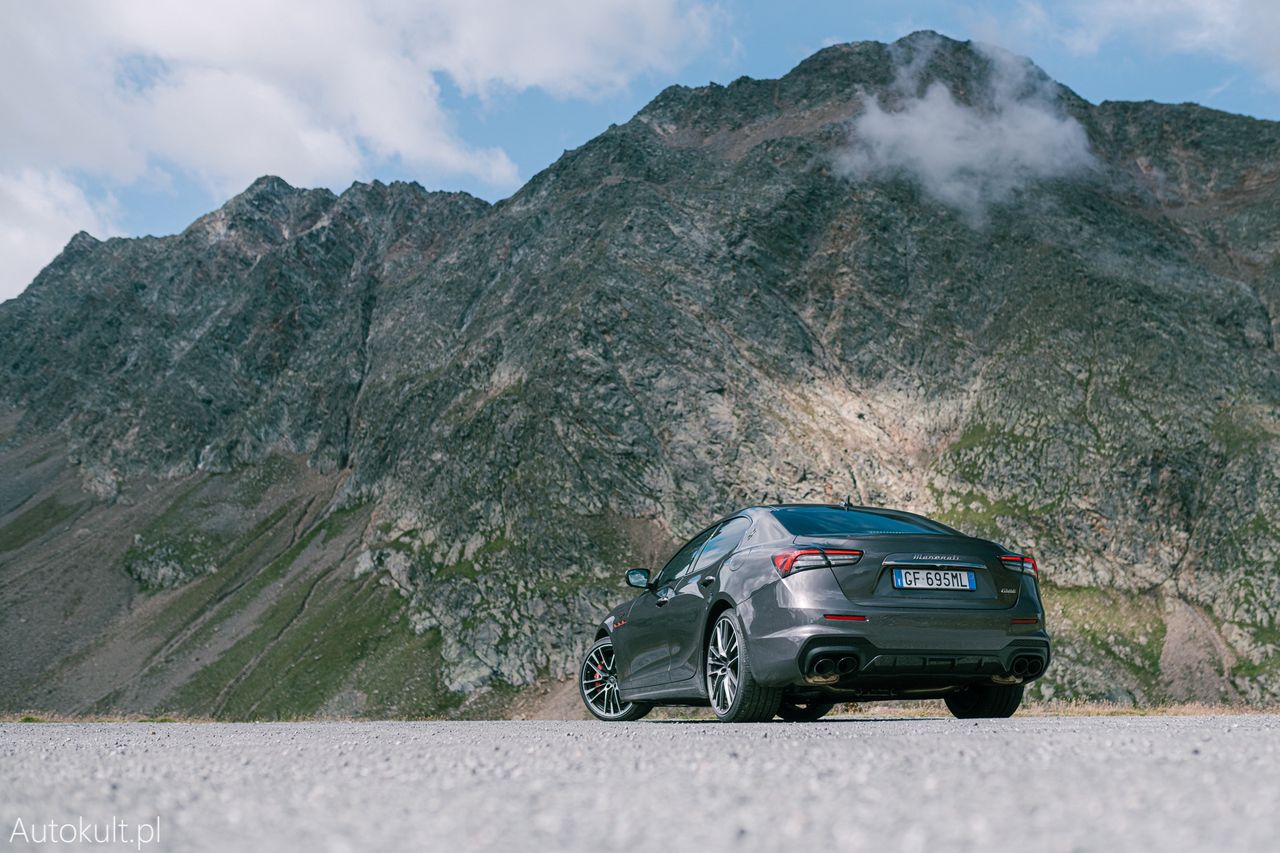 Maserati Ghibli Trofeo (2023)