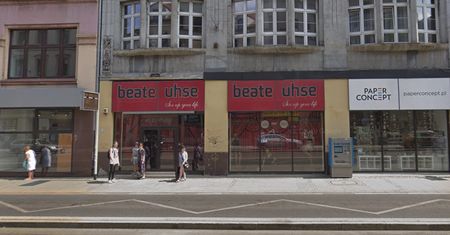 Rzucili się na darmowe wibratory. Likwidacja sex-shopu we Wrocławiu